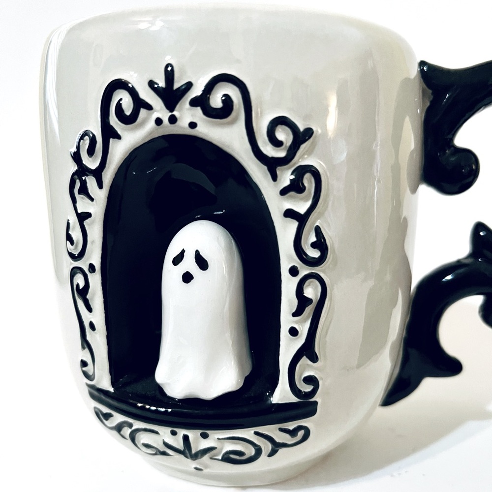 👻 Ghost Mug - Picture 2 of 7